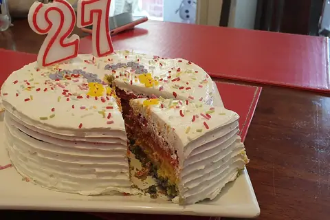 Eggfree Cake Box photo 1